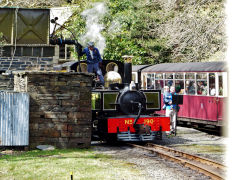 
Tanybwlch Station and '190 Lyd', Ffestiniog Railway, April 2013